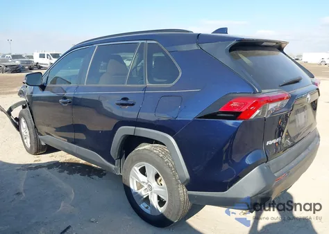 2019 Toyota Rav4 Xle z USA, uszkodzony, nr VIN 2T3W1RFV9KW051204